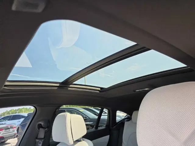 2027 BMW X6 - $79,186