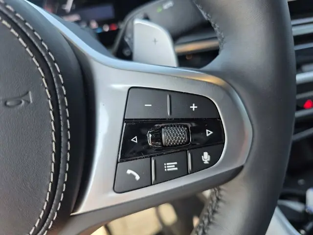 2027 BMW X6 - $79,186