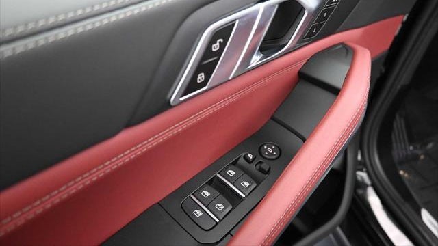 2027 BMW X6 xDrive40i