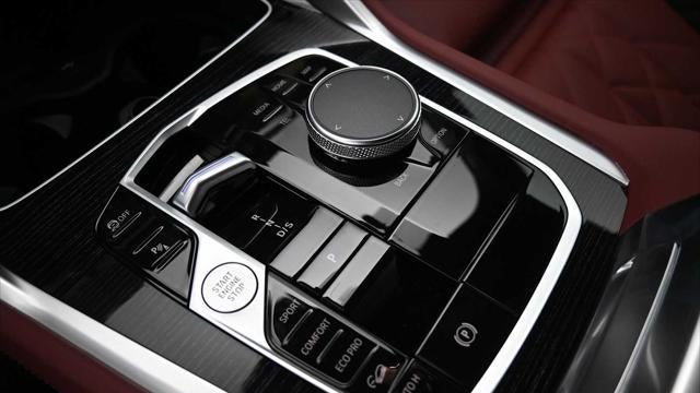 2027 BMW X6 xDrive40i