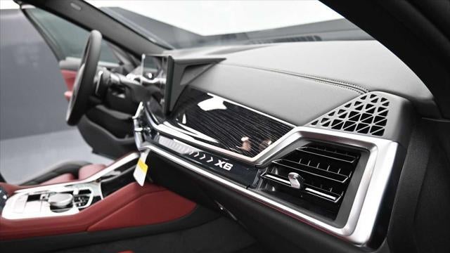 2027 BMW X6 xDrive40i