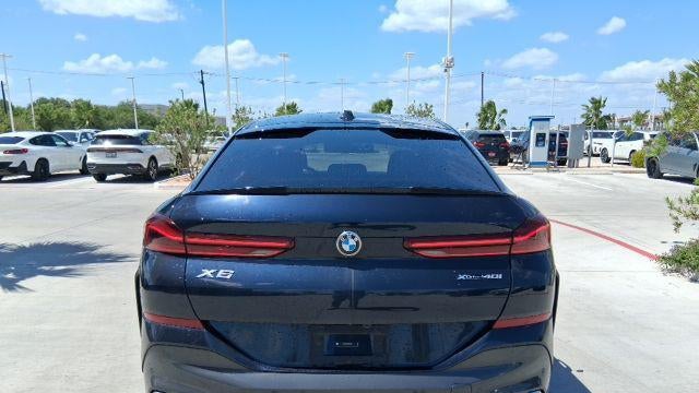 2025 BMW X6 xDrive40i