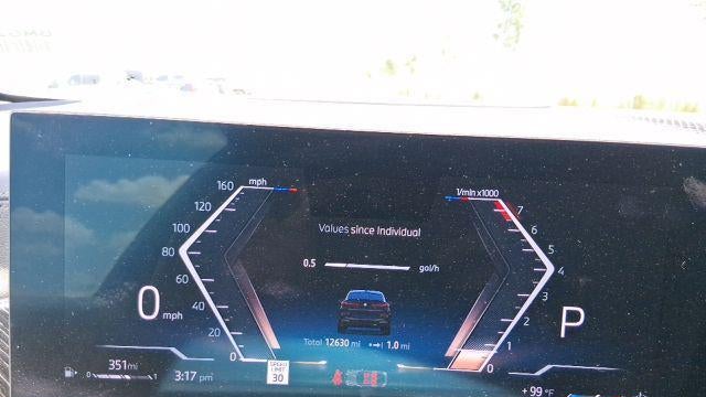 2025 BMW X6 xDrive40i