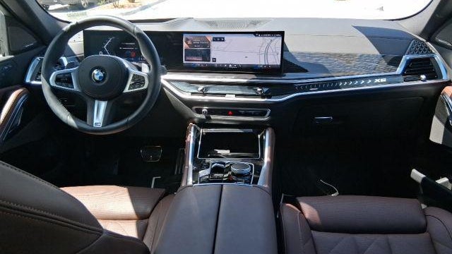 2025 BMW X6 xDrive40i