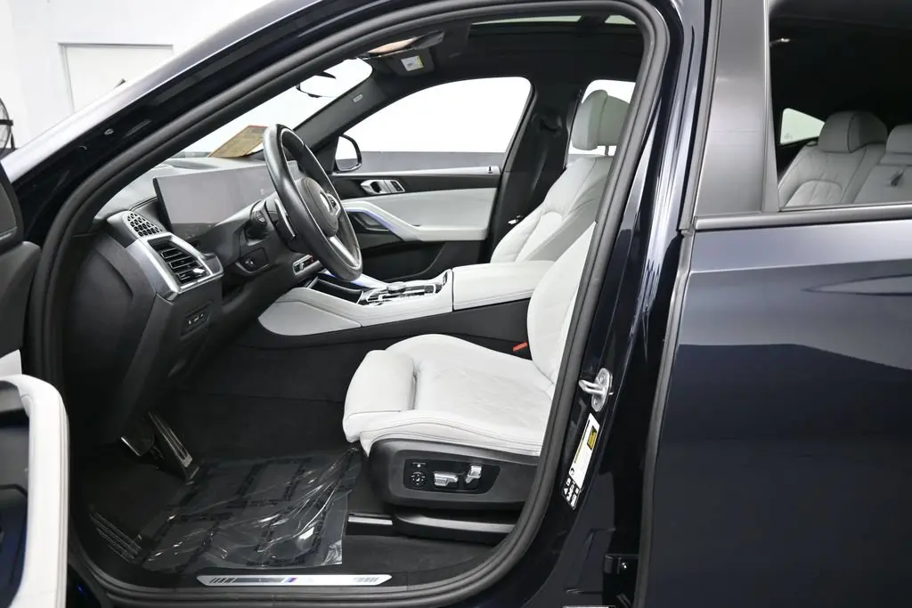2025 BMW X6 - $54,971