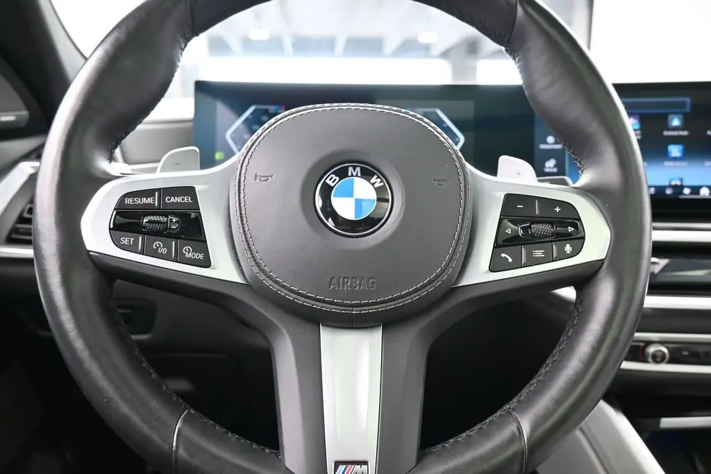 2025 BMW X6 - $54,971