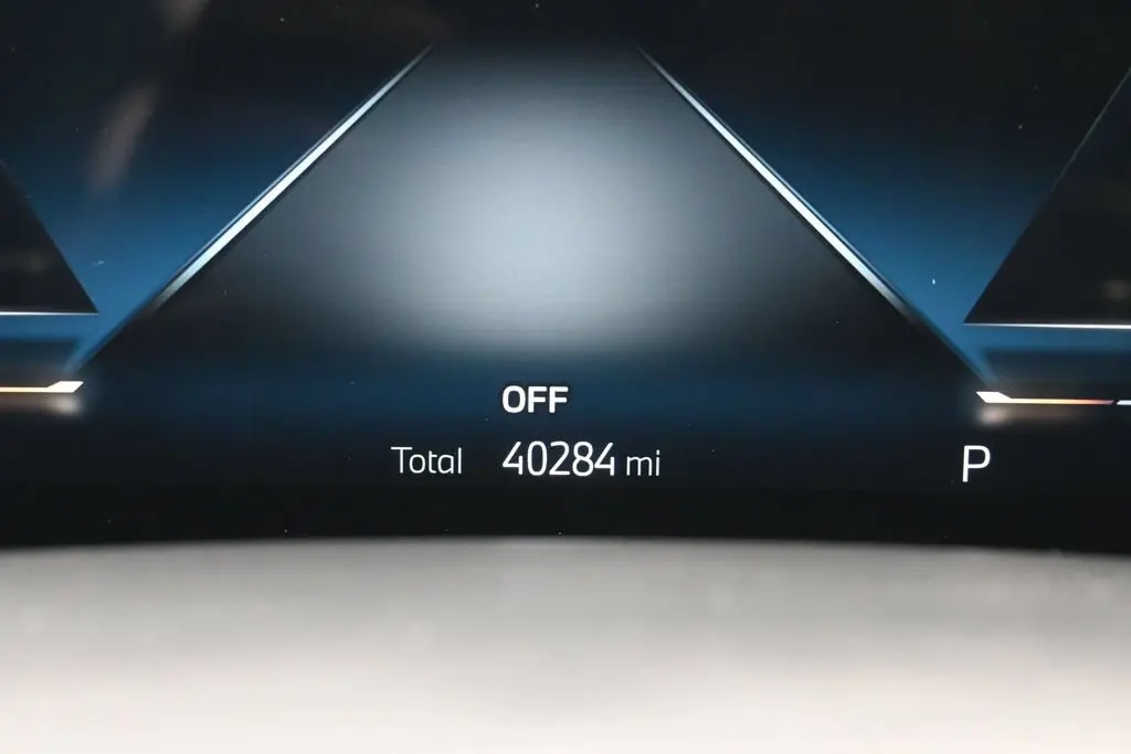 2025 BMW X6 - $54,971
