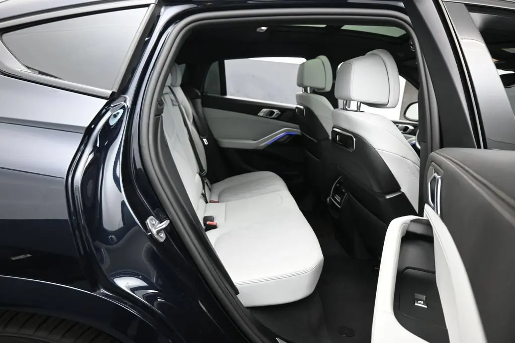 2025 BMW X6 - $54,971