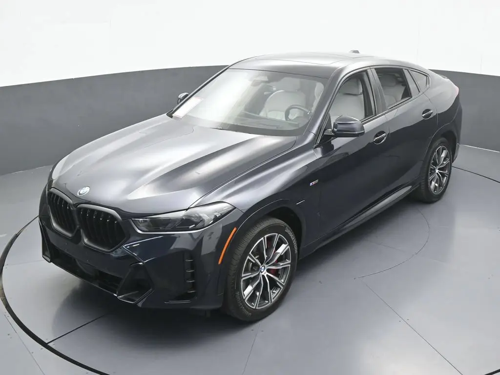 2025 BMW X6 - $54,971