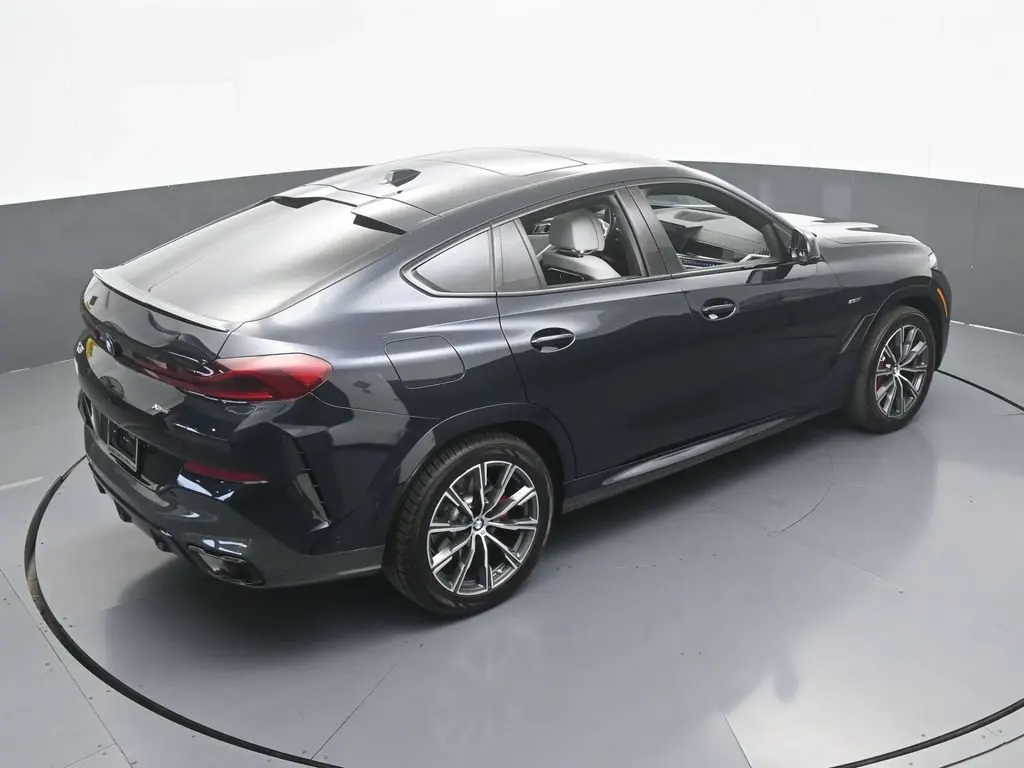 2025 BMW X6 - $54,971