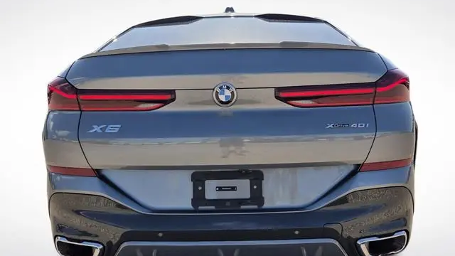 2024 BMW X6 xDrive40i