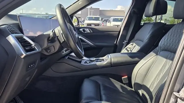 2024 BMW X6 xDrive40i