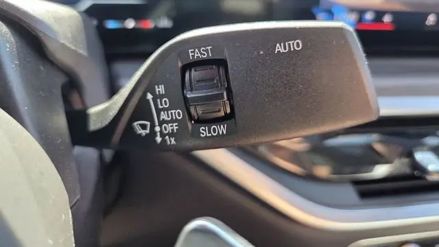 2024 BMW X6 xDrive40i