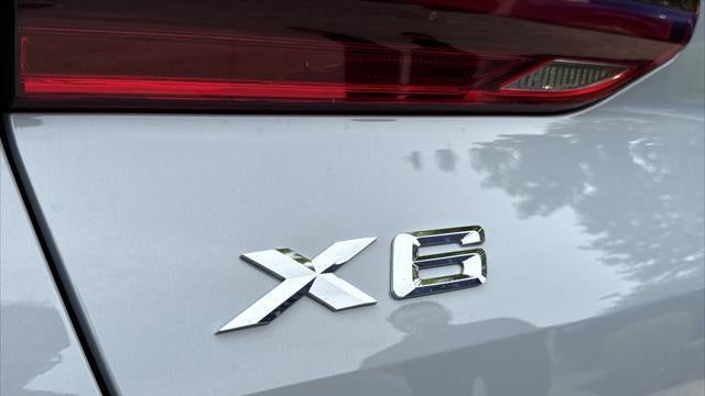 2027 BMW X6 xDrive40i