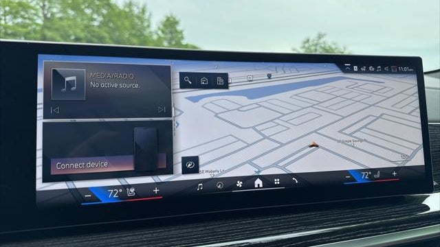 2027 BMW X6 xDrive40i