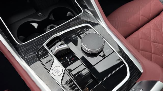 2027 BMW X6 xDrive40i