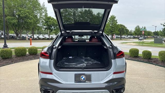 2027 BMW X6 xDrive40i
