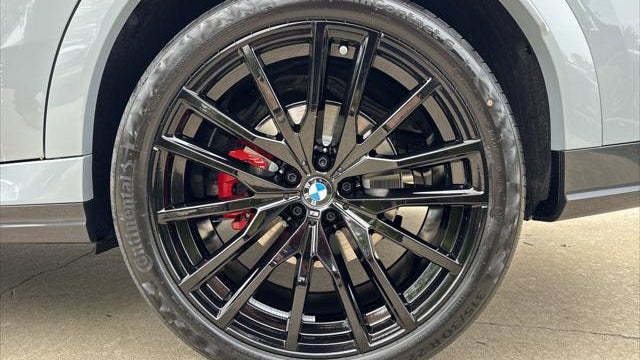 2027 BMW X6 xDrive40i