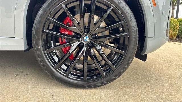 2027 BMW X6 xDrive40i
