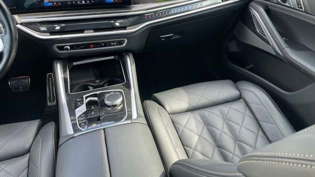 2024 BMW X6 xDrive40i