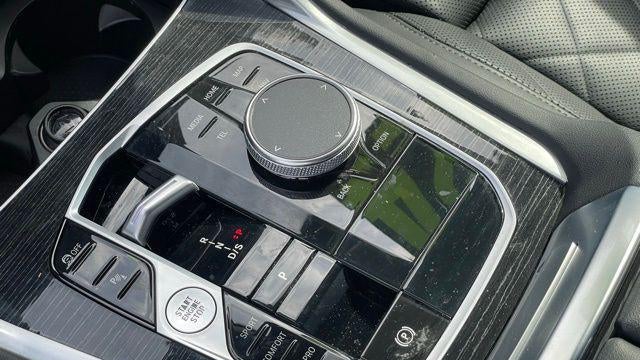 2024 BMW X6 xDrive40i