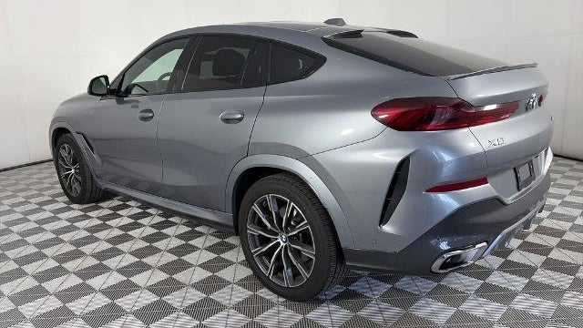 2024 BMW X6 xDrive40i