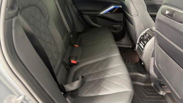2024 BMW X6 xDrive40i