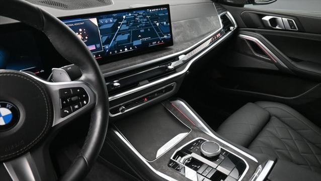 2025 BMW X6 xDrive40i