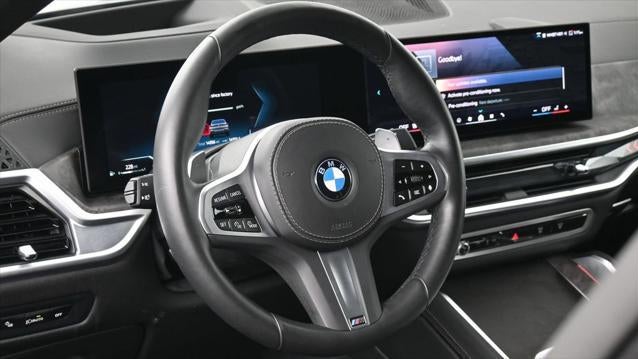 2025 BMW X6 xDrive40i