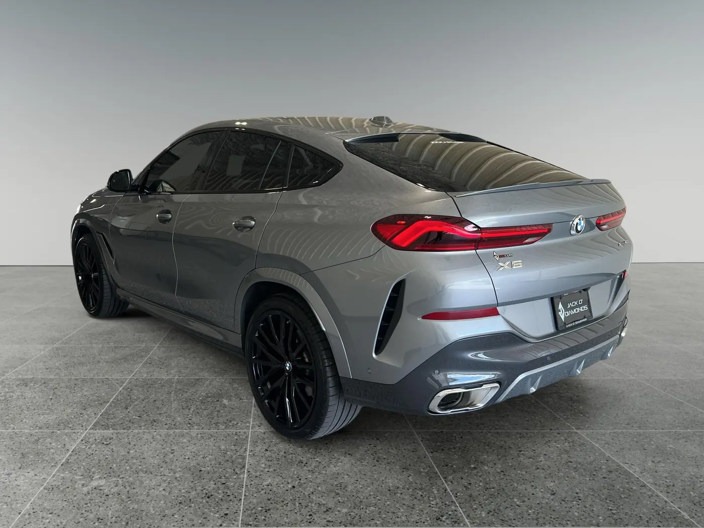 2025 BMW X6 - $64,780
