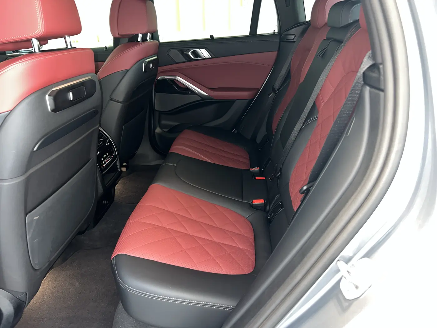 2025 BMW X6 - $64,780