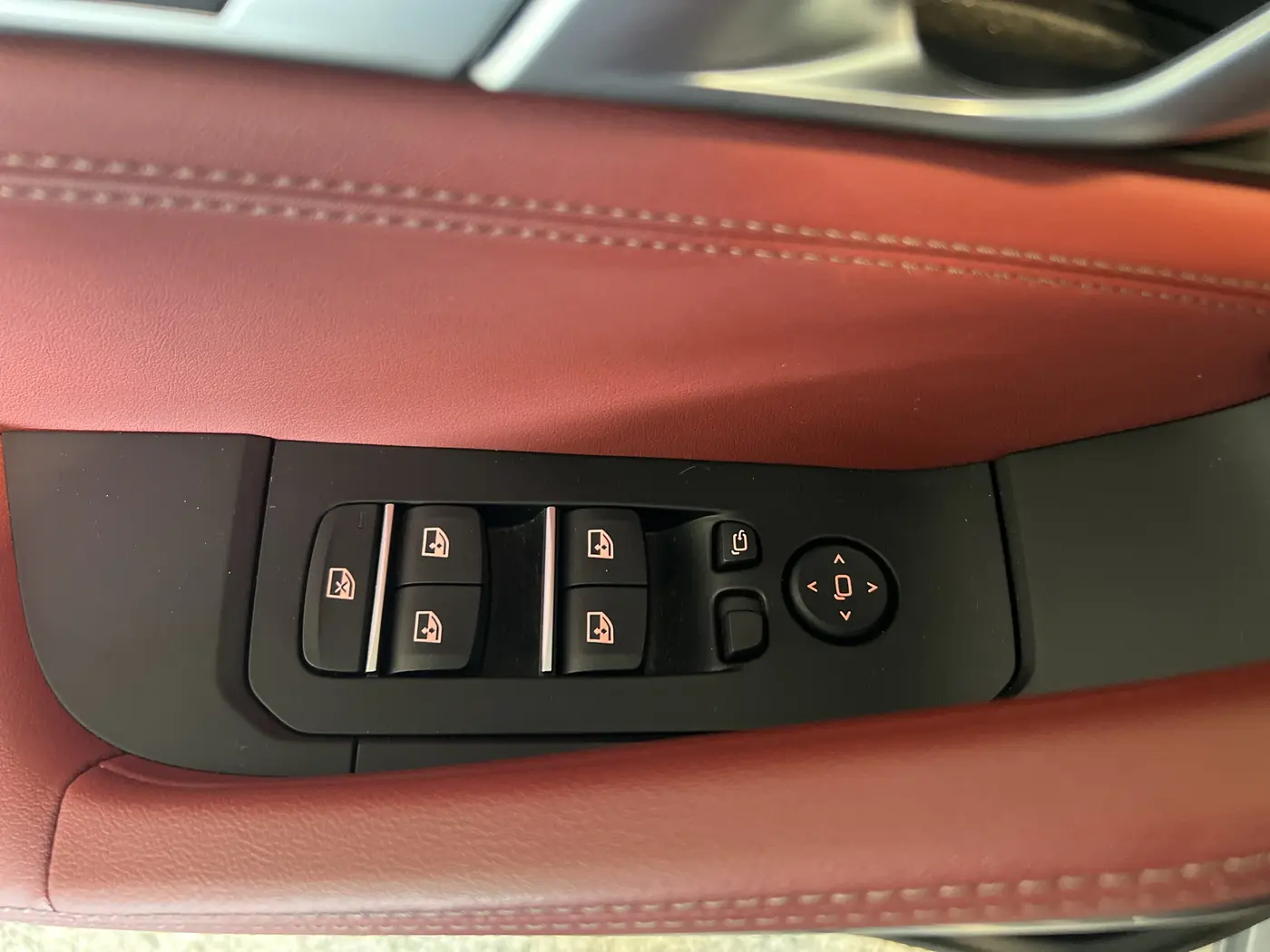 2025 BMW X6 - $64,780