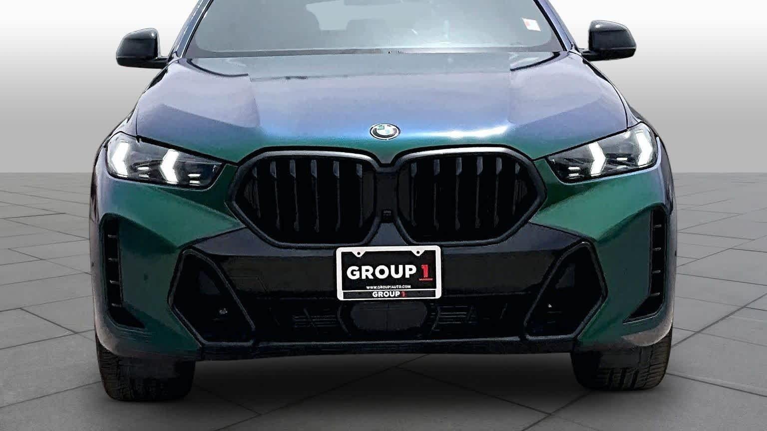 2025 BMW X6 xDrive40i