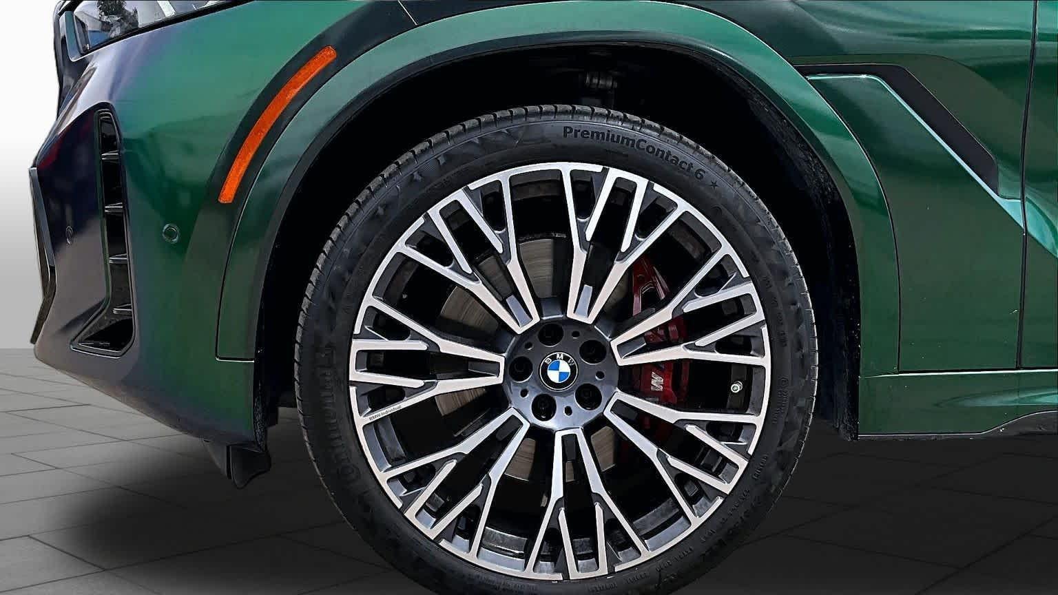 2025 BMW X6 xDrive40i