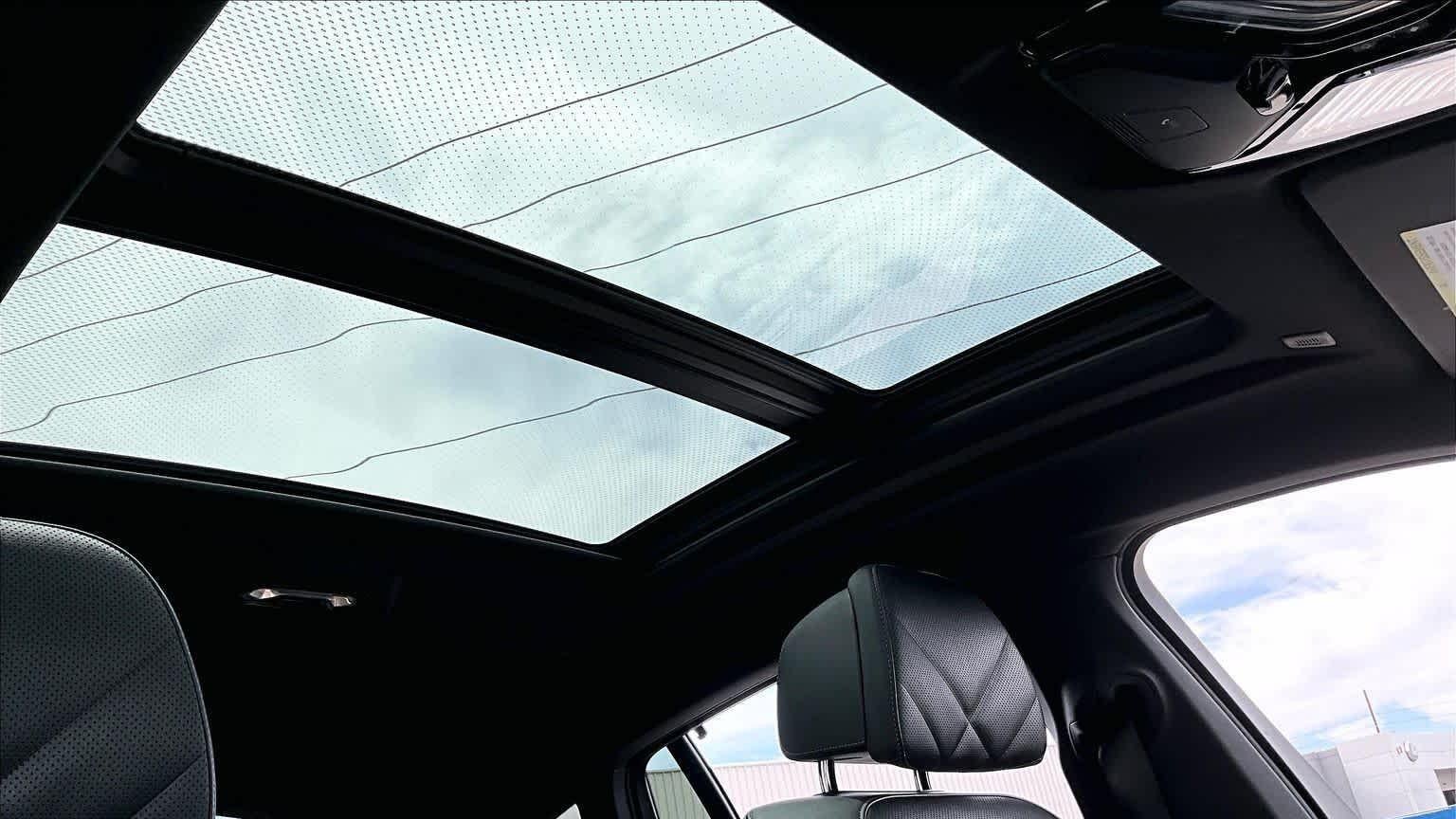 2025 BMW X6 xDrive40i