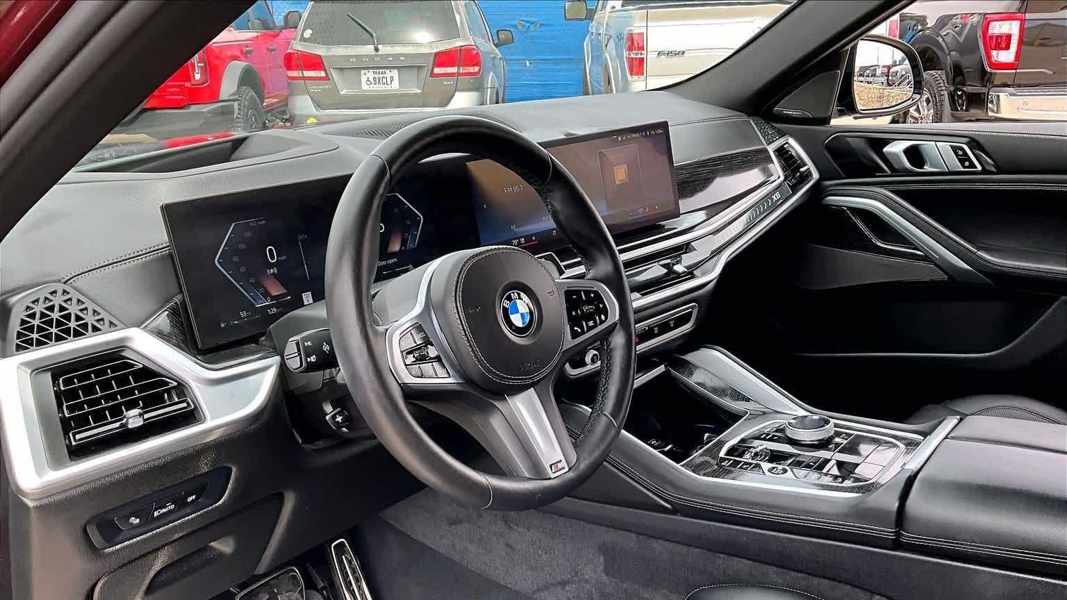 2025 BMW X6 xDrive40i