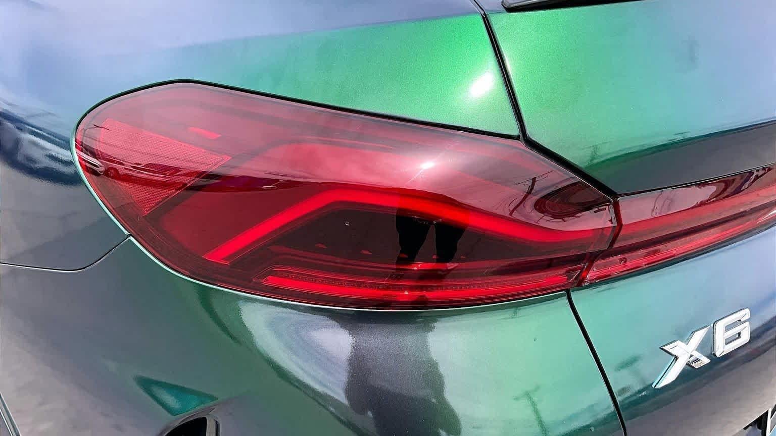 2025 BMW X6 xDrive40i