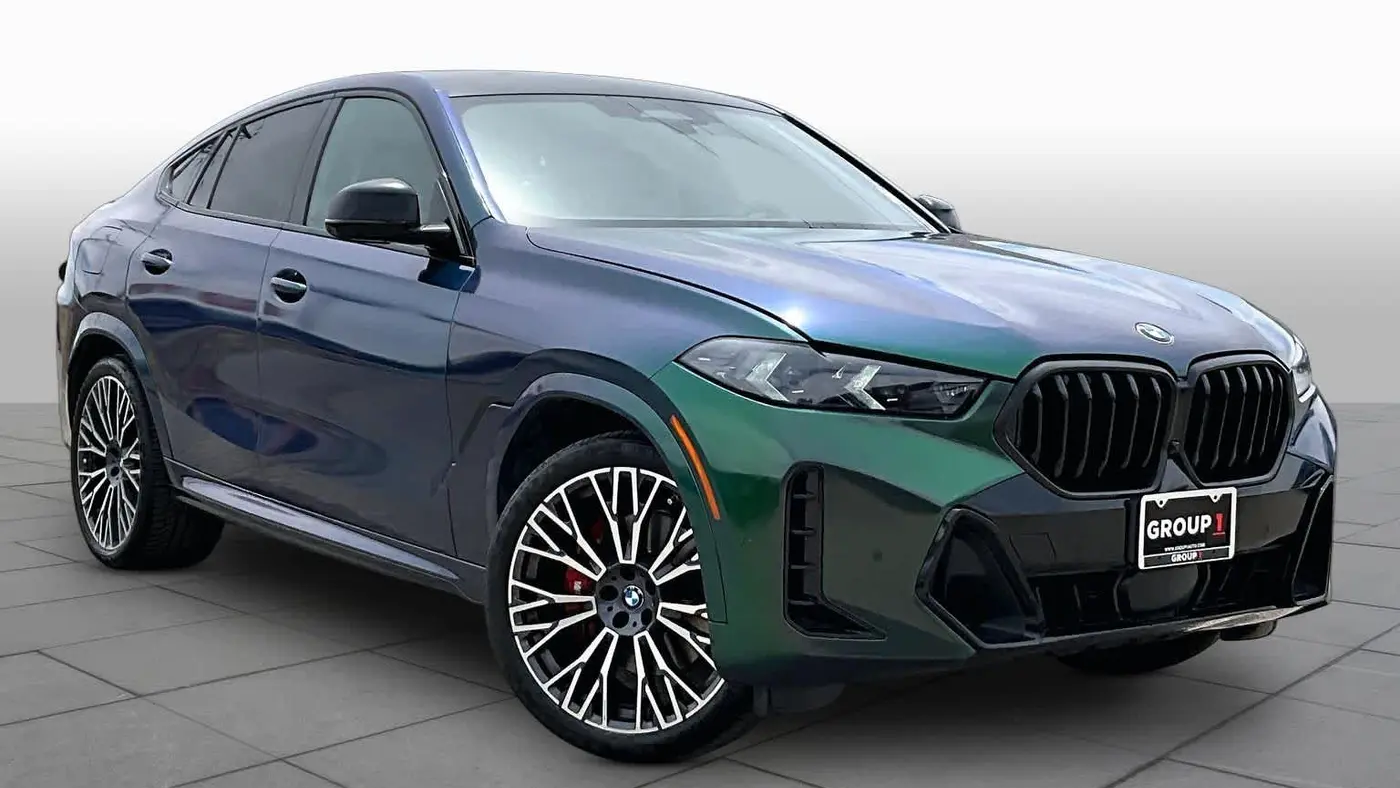 2025 BMW X6 xDrive40i