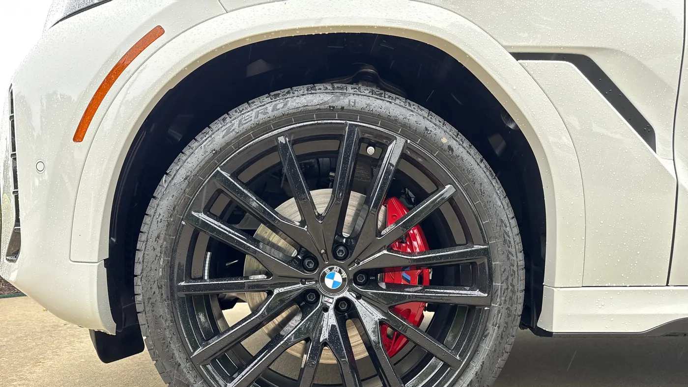 2027 BMW X6 xDrive40i