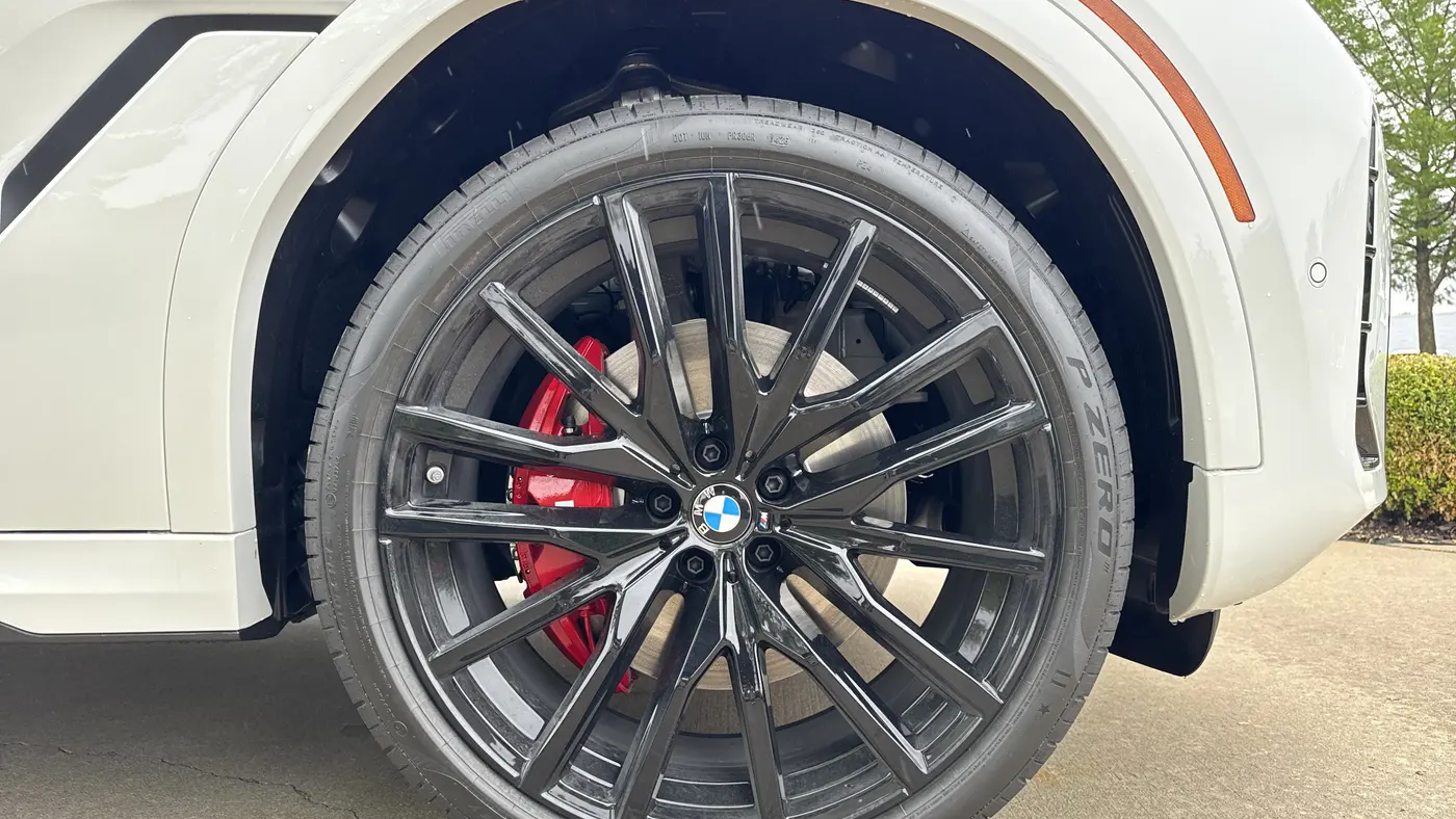 2027 BMW X6 xDrive40i