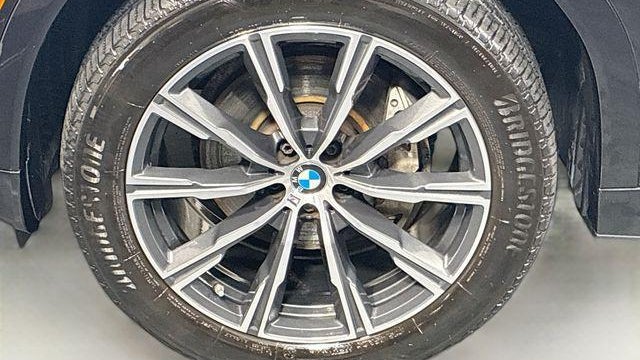 2024 BMW X6 xDrive40i