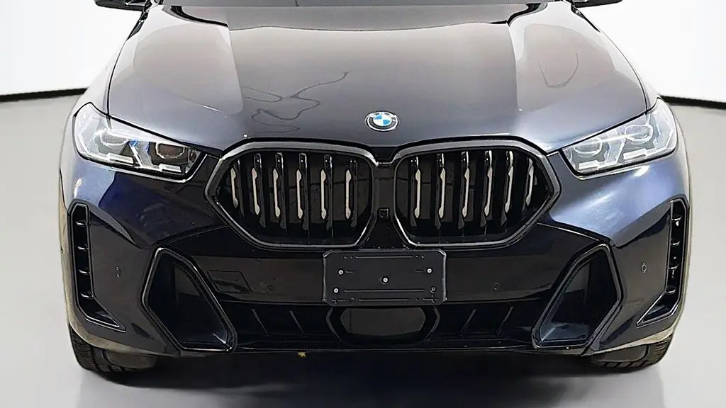 2024 BMW X6 xDrive40i