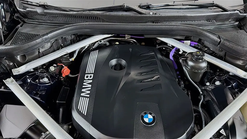 2024 BMW X6 xDrive40i