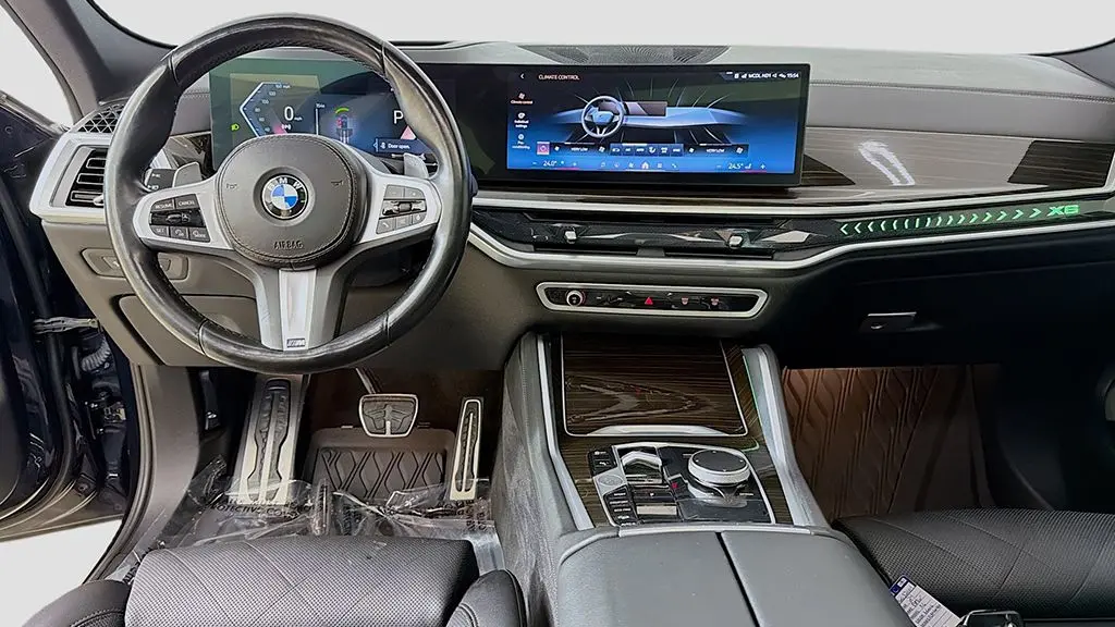 2024 BMW X6 xDrive40i