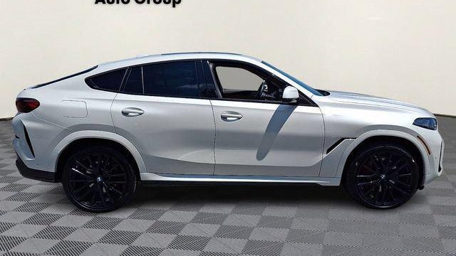 2025 BMW X6 xDrive40i