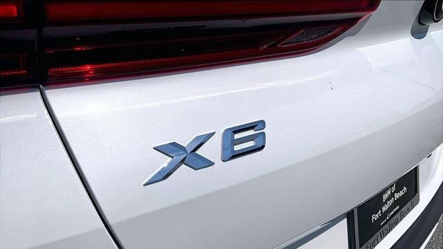 2027 BMW X6 xDrive40i