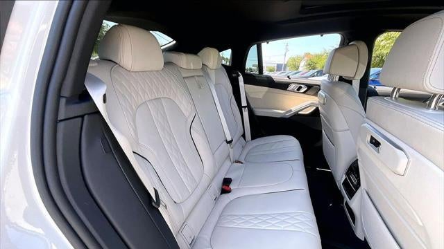 2027 BMW X6 xDrive40i