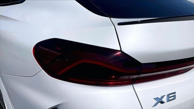 2027 BMW X6 xDrive40i
