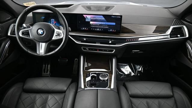 2024 BMW X6 xDrive40i