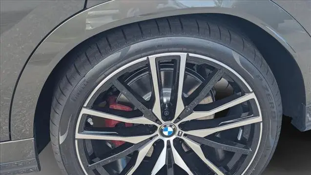 2027 BMW X6 xDrive40i